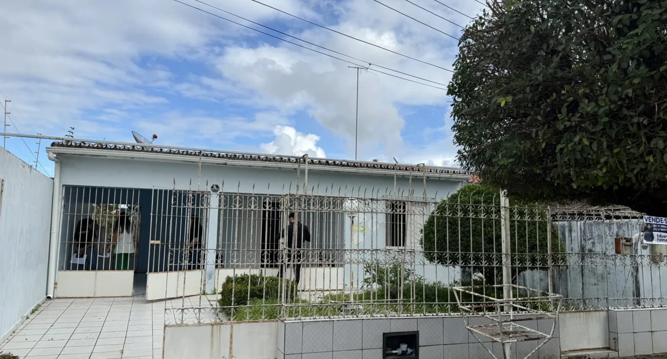 Fachada-Casa-Santa-Luzia